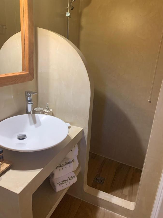 Vetilios Lithos Boutique Hotel Néon Oítilon 외부 사진