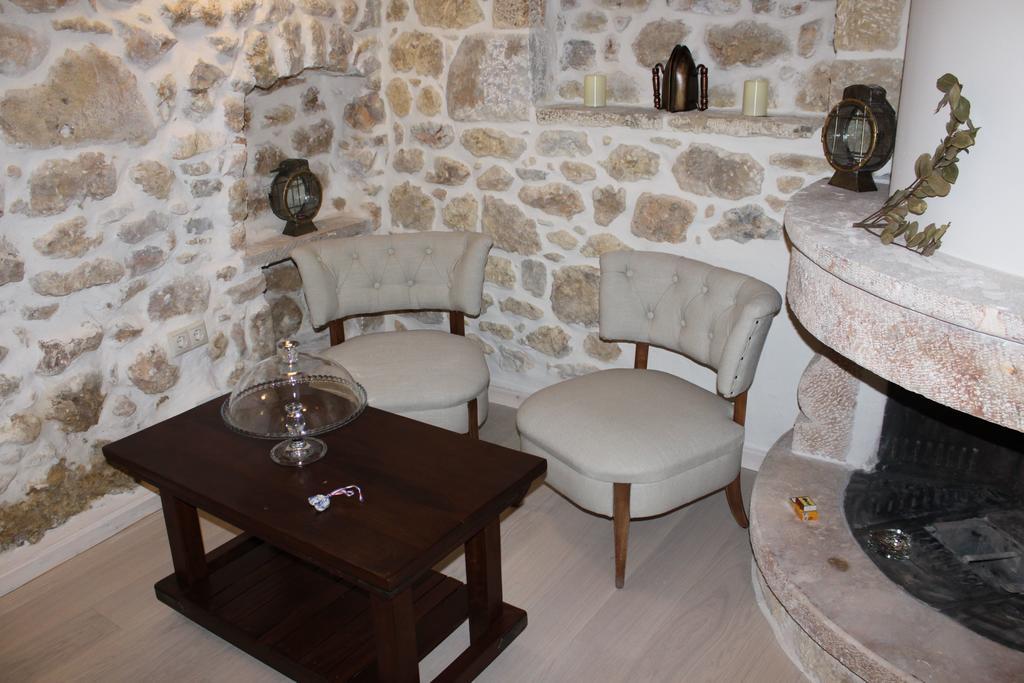 Vetilios Lithos Boutique Hotel Néon Oítilon 외부 사진