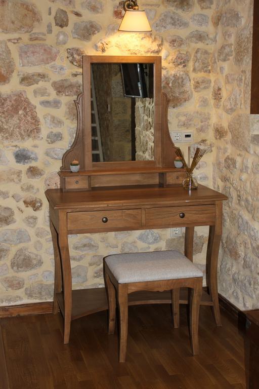 Vetilios Lithos Boutique Hotel Néon Oítilon 외부 사진