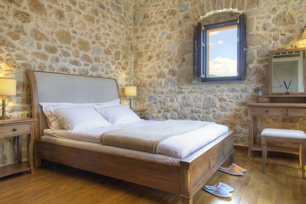 Vetilios Lithos Boutique Hotel Néon Oítilon 외부 사진