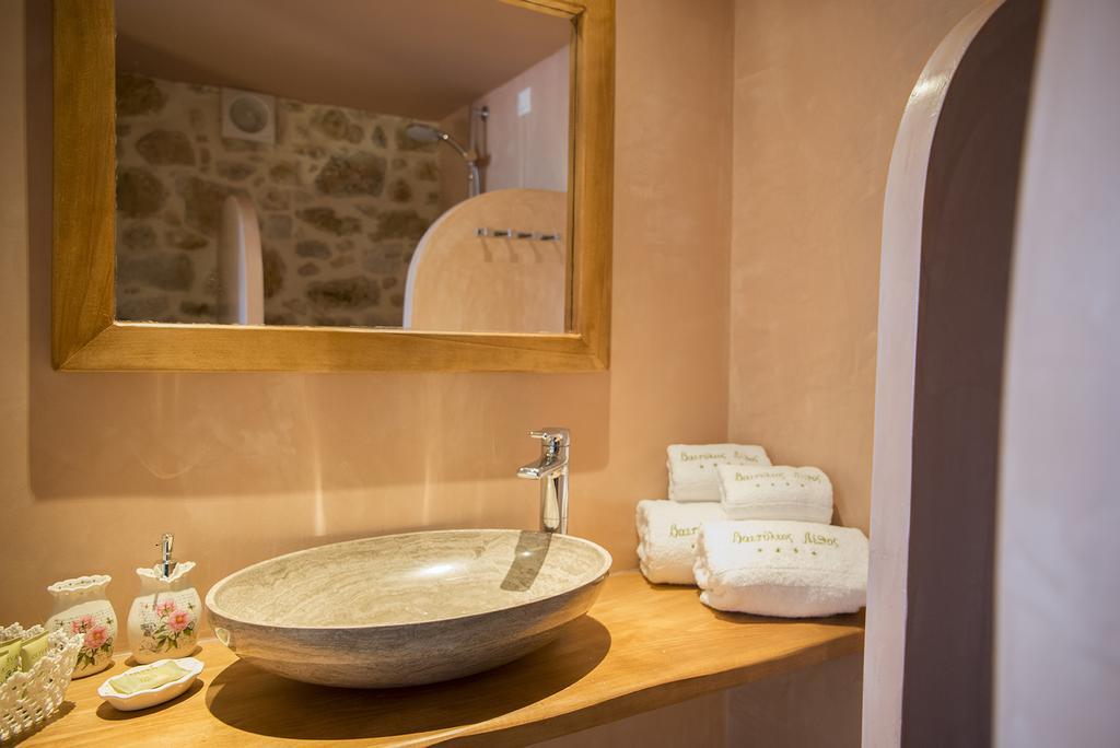 Vetilios Lithos Boutique Hotel Néon Oítilon 외부 사진